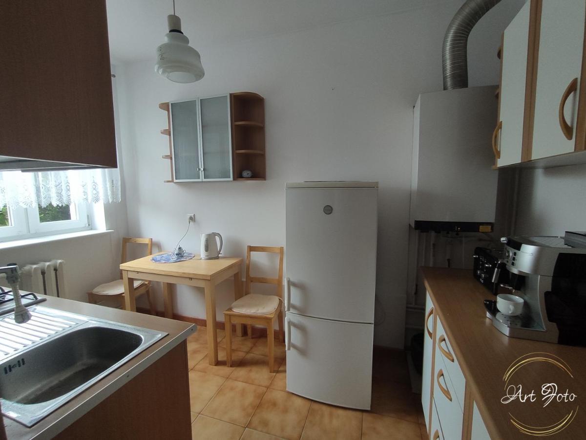 קרוקובה Apartament - 3 Pokojowe Dwupoziomowe Mieszkanie Z Ogrodem מראה חיצוני תמונה